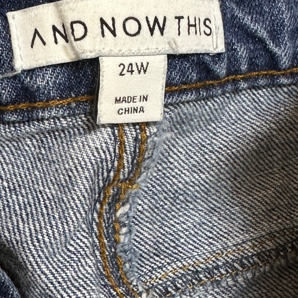 And Now This Women's Jeans 24W Blue Boyfriend Distressed - Picture 6 of 7